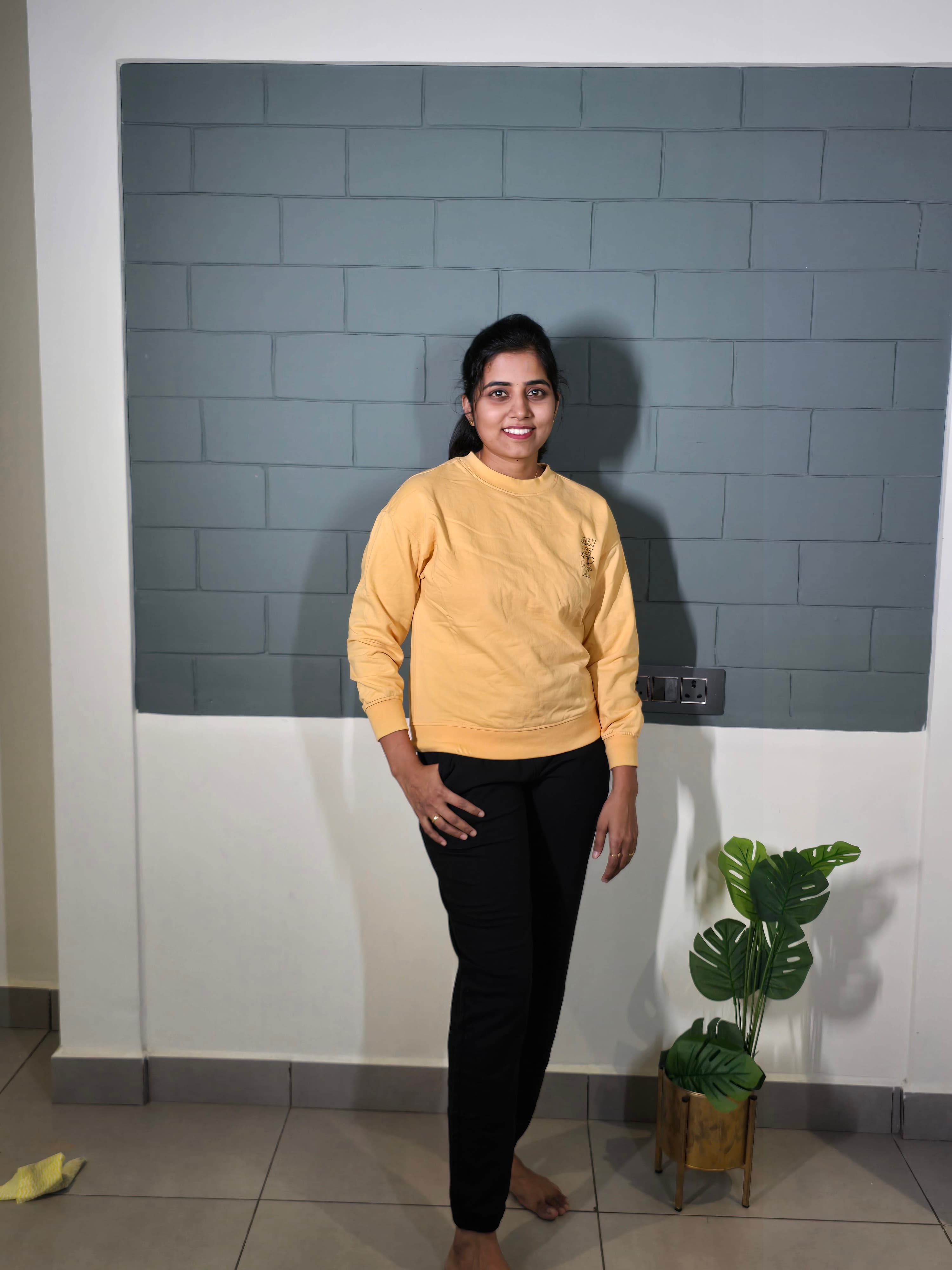 Women's Jogger-Black